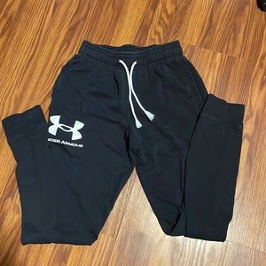 Men’s small under armour joggers